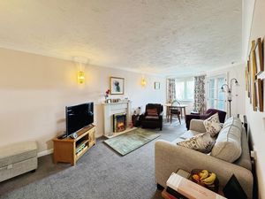 Photo 11- click for photo gallery